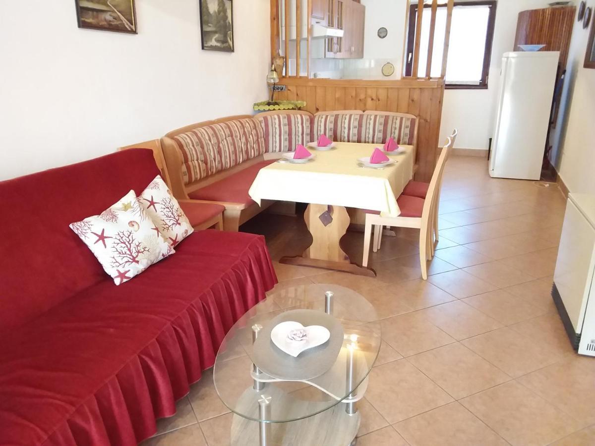 Apartman Tomo Pula Exteriér fotografie