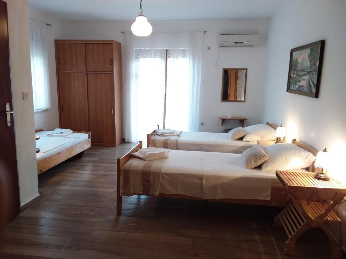 Apartman Tomo Pula Exteriér fotografie